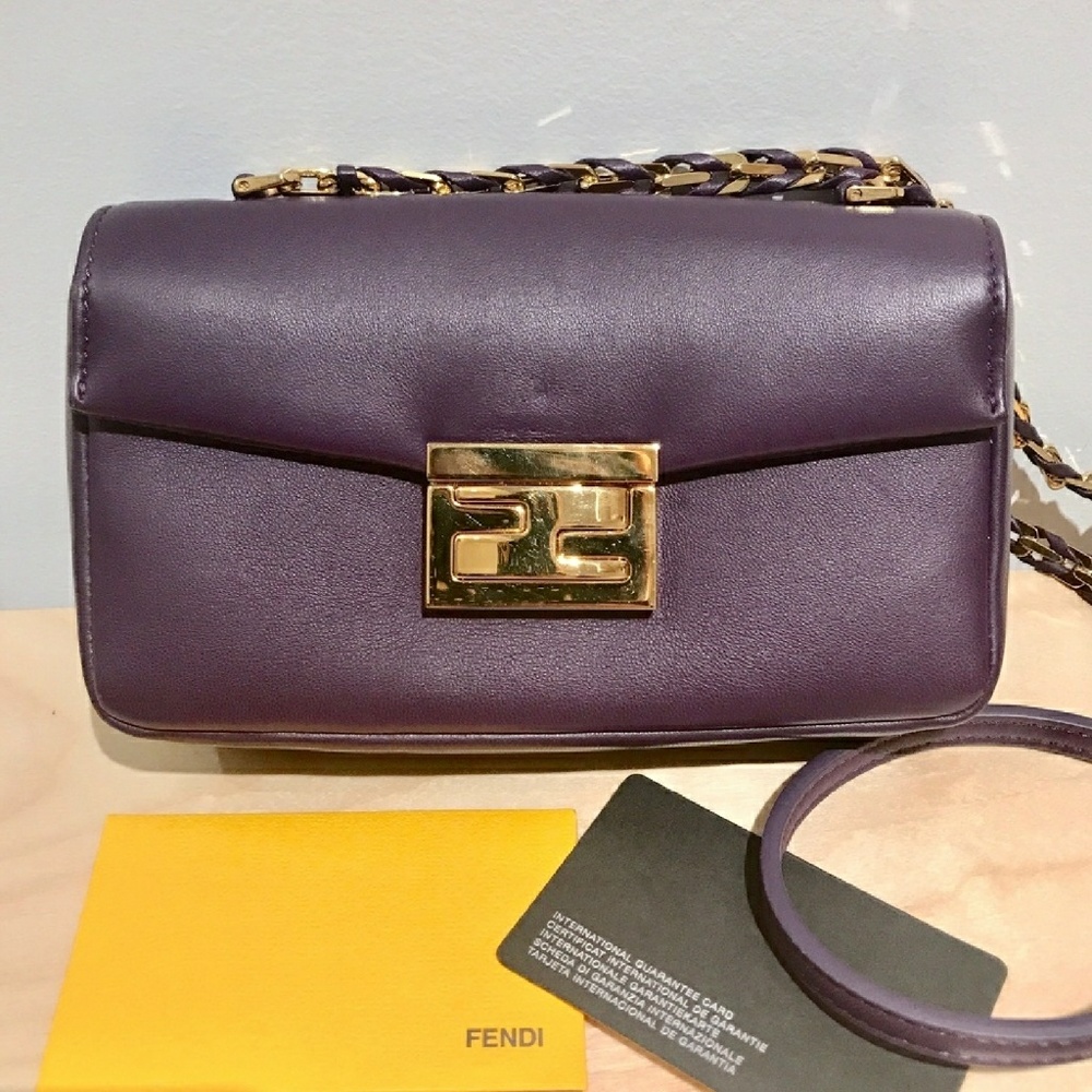 FENDI Be Lether Crossbody - Picture 2 of 8